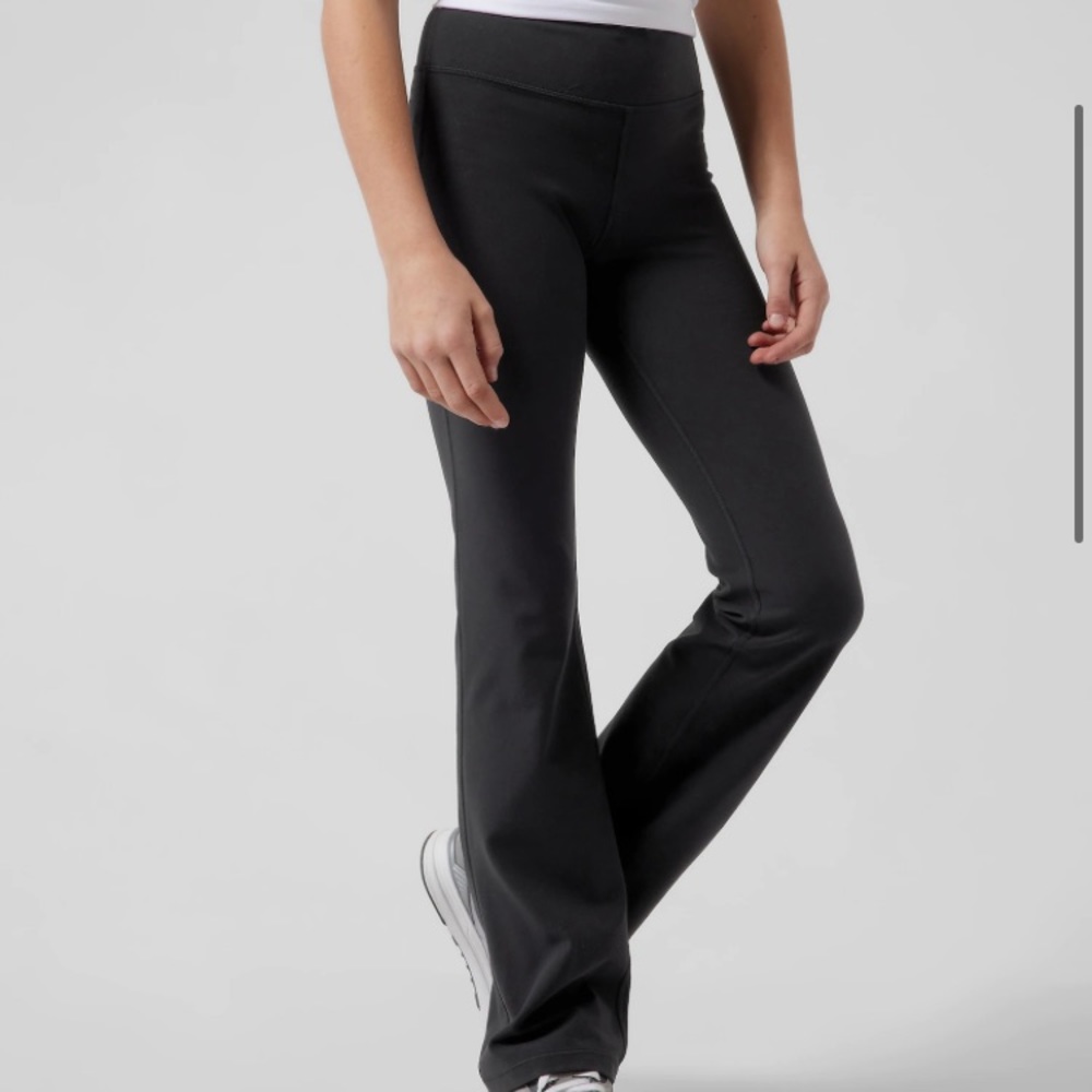 Girls Athleta Flare Legging